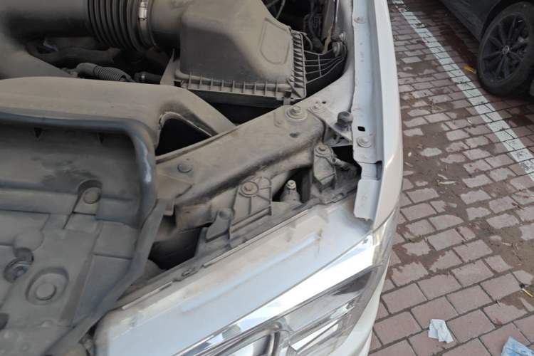 Used Ford F-150 Raptor 2019 3.5T LTD Engine Bay Left