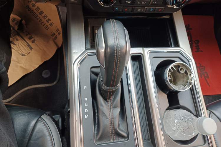 Used Ford F-150 Raptor  Gear Lever