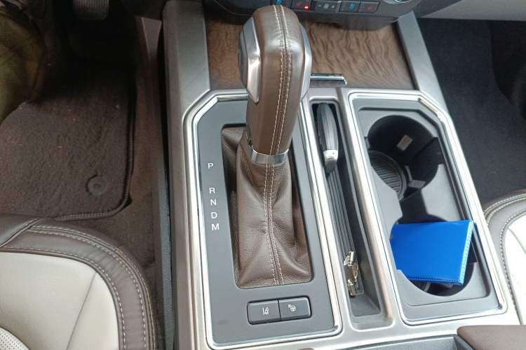 Used Ford F-150 Raptor 2019 3.5T LTD Gear Lever