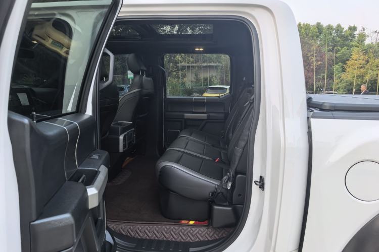 Used Ford F-150 Raptor 2019 3.5T Raptor Performance Enhanced Edition Interior 9