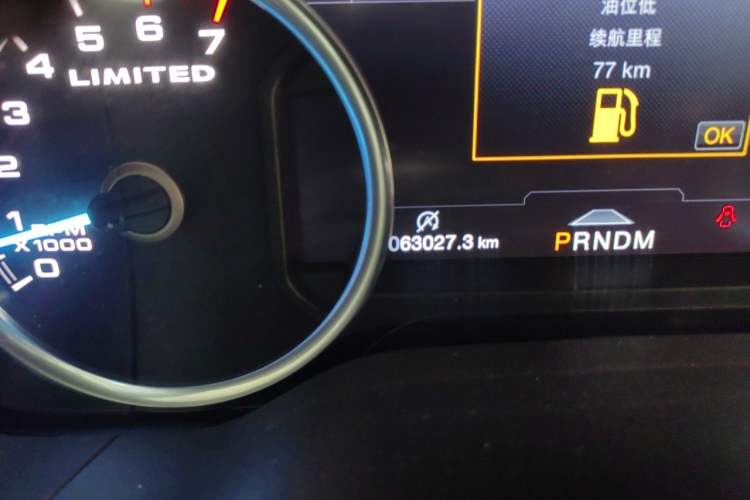 Used Ford F-150 Raptor 2019 3.5T LTD Odometer Close Up
