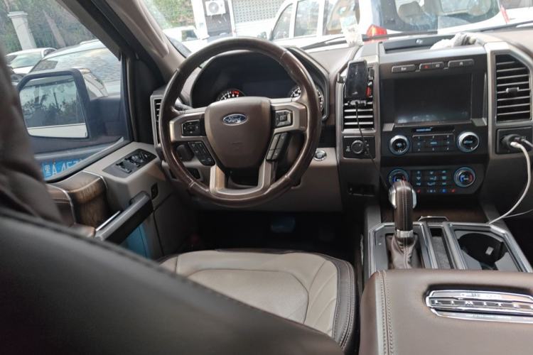 Used Ford F-150 Raptor 2019 3.5T LTD Steering Wheel