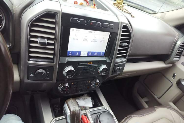 Used Ford F-150 Raptor  Audio And AC Panel
