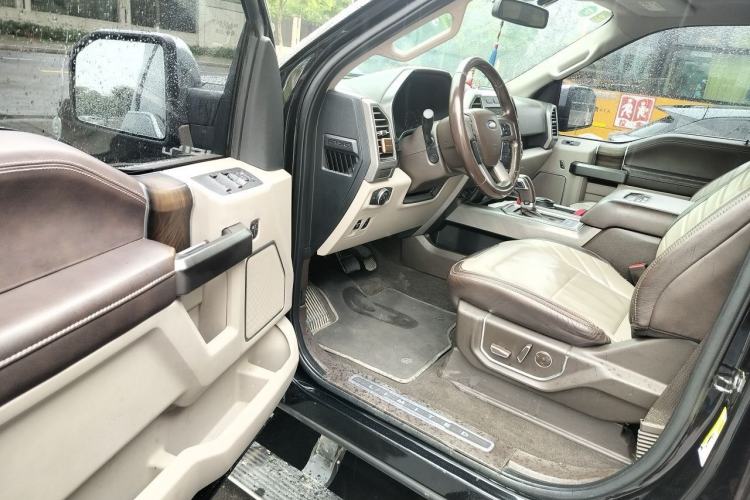 Used Ford F-150 Raptor  Driver Seat