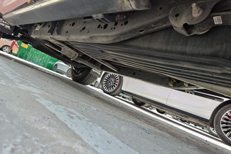 Used Ford F-150 Raptor  Chassis Rear Left
