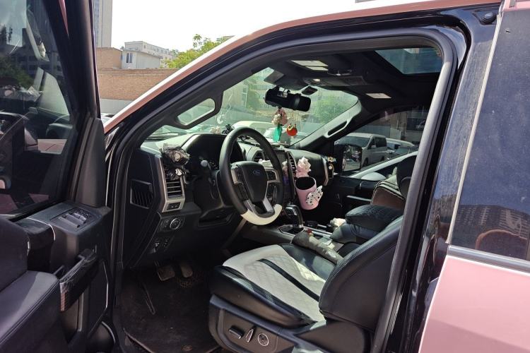 Used Ford F-150 Raptor  Driver Seat