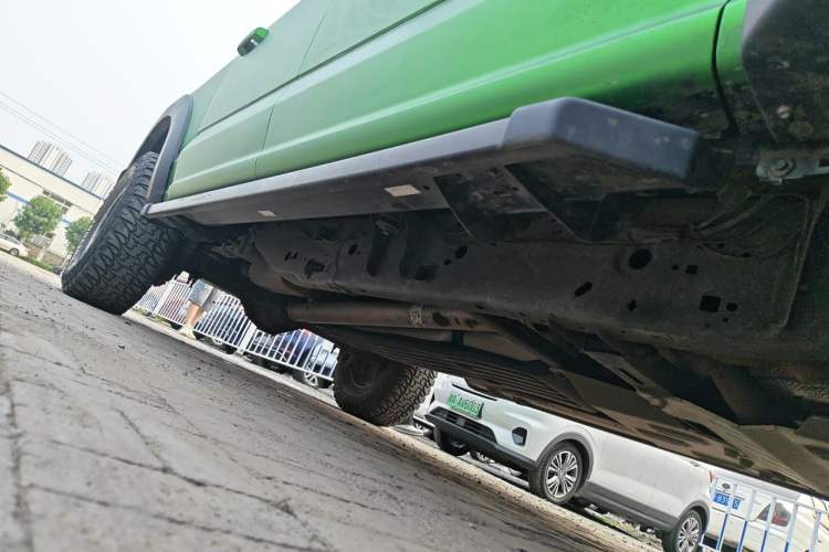 Used Ford F-150 Raptor  Chassis Front Right