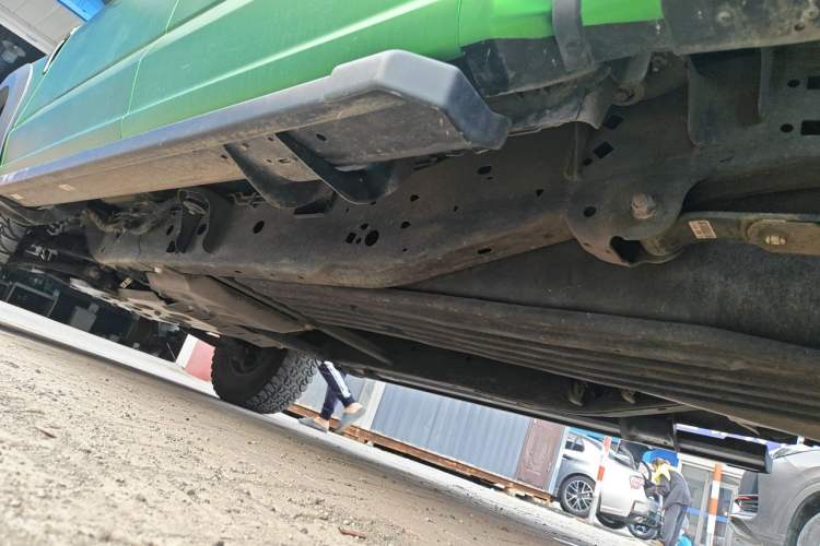 Used Ford F-150 Raptor  Chassis Rear Left