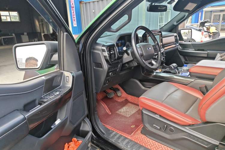 Used Ford F-150 Raptor  Driver Seat