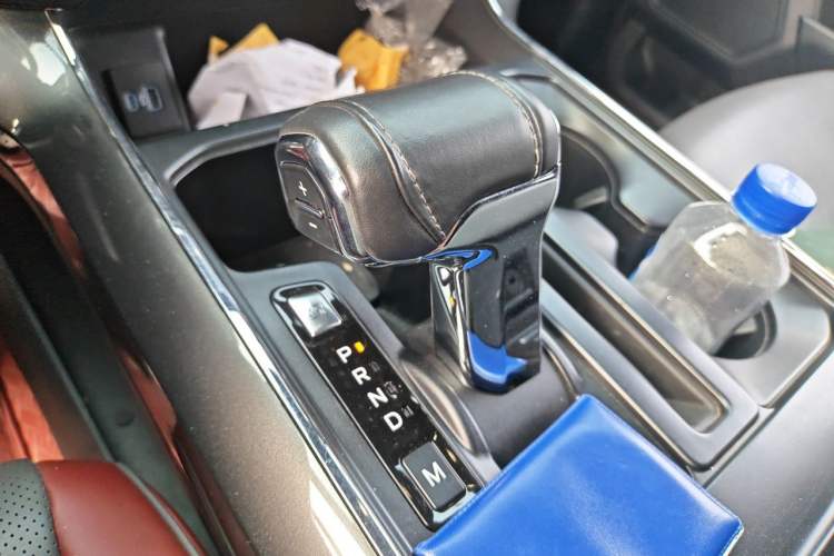 Used Ford F-150 Raptor  Gear Lever