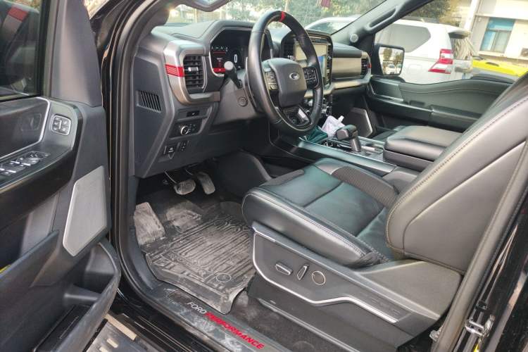 Used Ford F-150 Raptor 2022 3.5T Raptor Interior 3