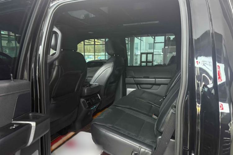 Used Ford F-150 Raptor 2022 3.5T Raptor Interior 4