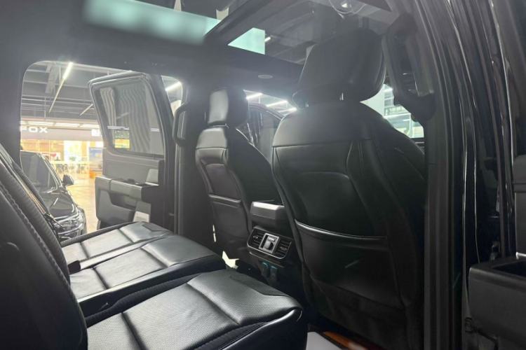 Used Ford F-150 Raptor 2022 3.5T Raptor Interior 7