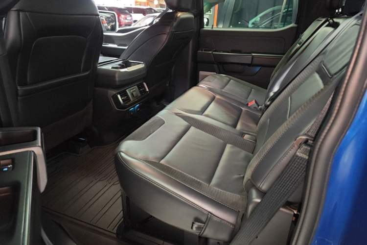 Used Ford F-150 Raptor 2022 3.5T Raptor Left Rear Seat