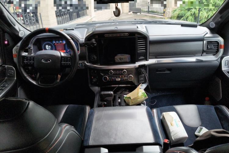 Used Ford F-150 Raptor  Center Console