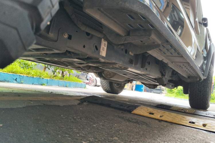 Used Ford F-150 Raptor  Chassis Front Left