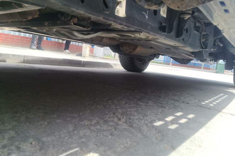 Used Ford F-150 Raptor  Chassis Front Left