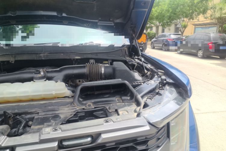 Used Ford F-150 Raptor  Engine Bay Left