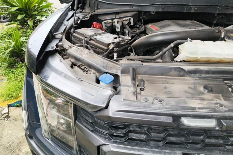 Used Ford F-150 Raptor  Engine Bay Right