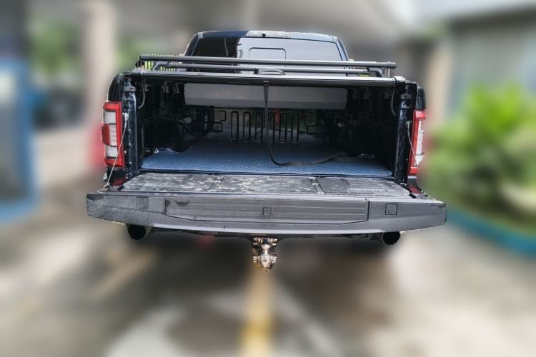 Used Ford F-150 Raptor  Trunk