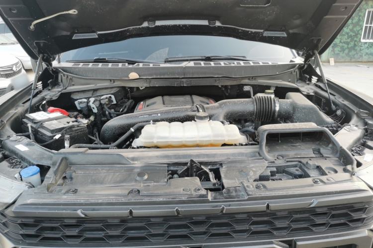 Used Ford F-150 Raptor 2023 3.5T Raptor Engine Bay