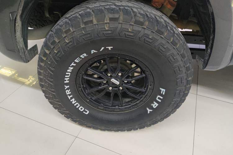 Used Ford F-150 Raptor 2023 3.5T Raptor Right Rear Wheel Hub