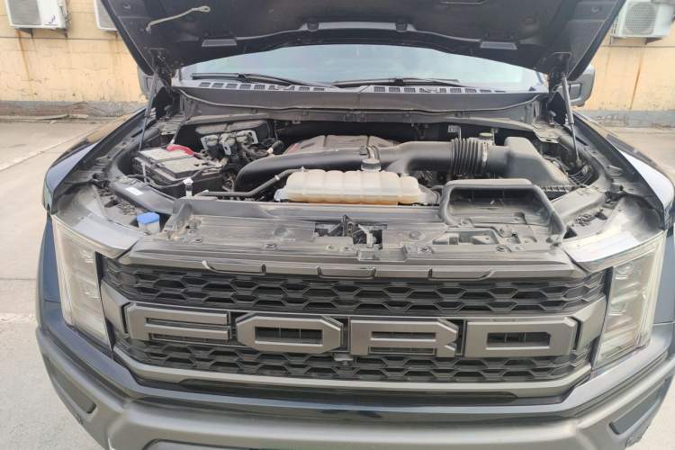 Used Ford F-150 Raptor 2023 3.5T Raptor Engine Bay