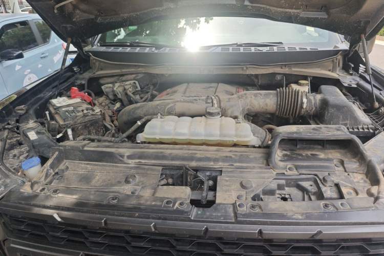 Used Ford F-150 Raptor 2023 3.5T Raptor Engine Bay