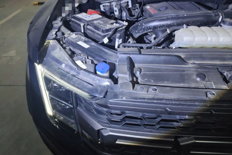 Used Ford F-150 Raptor 2023 3.5T Raptor Engine Bay Right