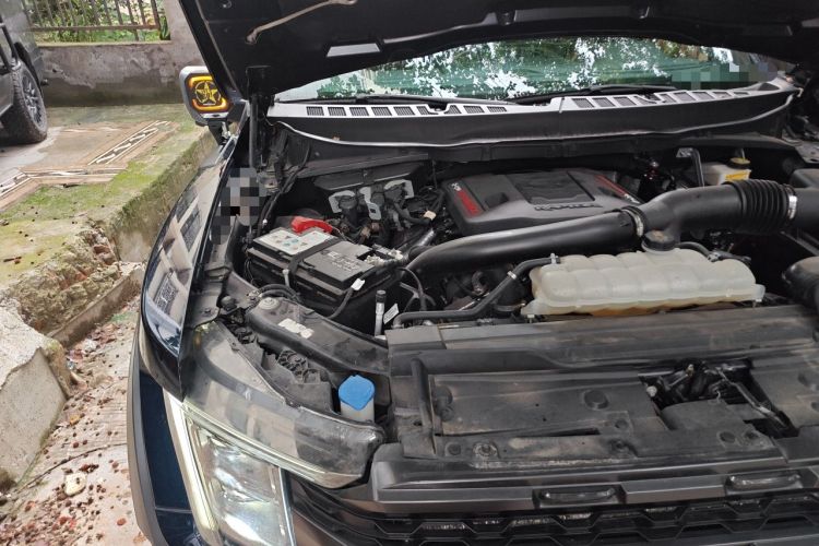 Used Ford F-150 Raptor 2023 3.5T Raptor Engine Bay Right