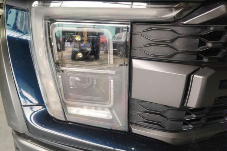 Used Ford F-150 Raptor 2023 3.5T Raptor Right Front Headlight