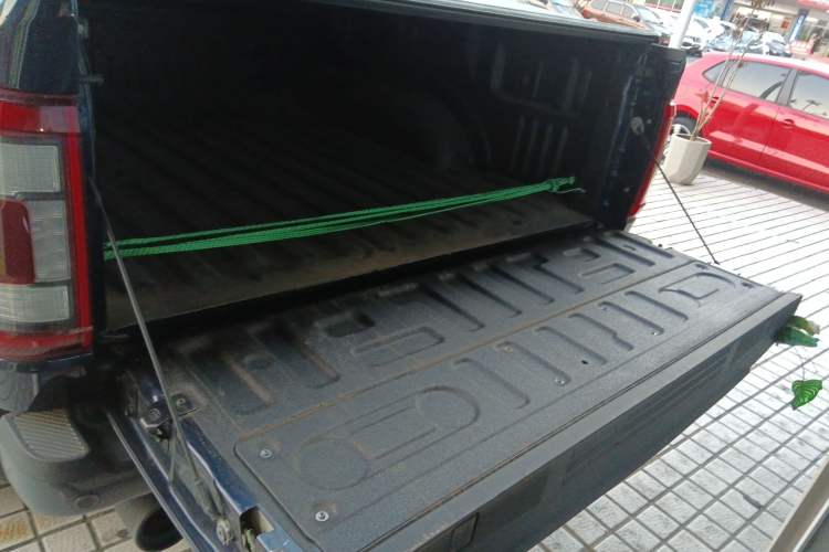 Used Ford F-150 Raptor 2023 3.5T Raptor Trunk