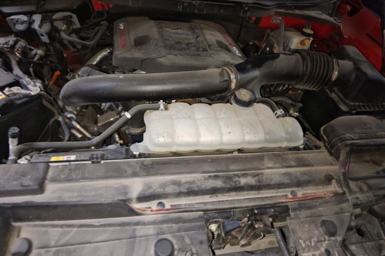 Used Ford F-150 Raptor 2023 3.5T Raptor Engine Bay