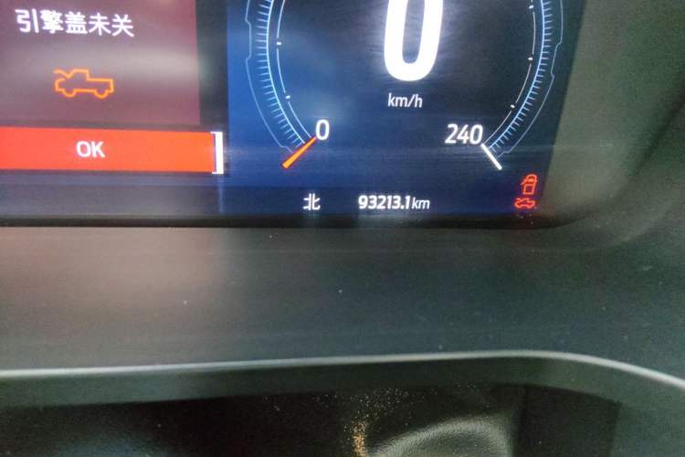 Used Ford F-150 Raptor 2023 3.5T Raptor Odometer Close Up