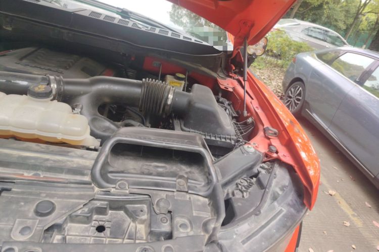 Used Ford F-150 Raptor 2023 3.5T Raptor Engine Bay Left