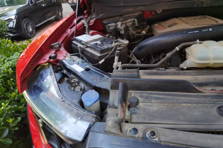 Used Ford F-150 Raptor 2023 3.5T Raptor Engine Bay Right
