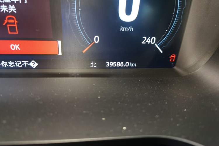Used Ford F-150 Raptor 2023 3.5T Raptor Odometer Close Up