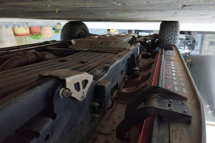 Used Ford F-150 Raptor 2023 3.5T Raptor Chassis Rear Left