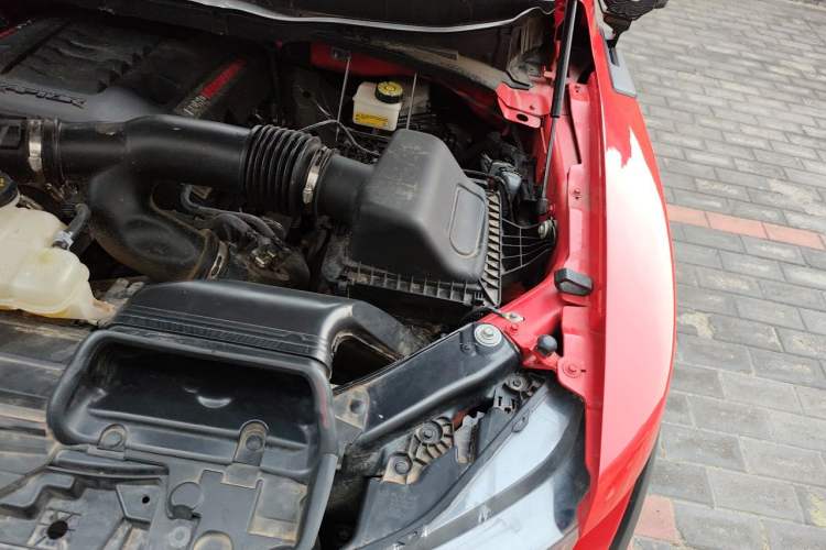 Used Ford F-150 Raptor 2023 3.5T Raptor Engine Bay Left