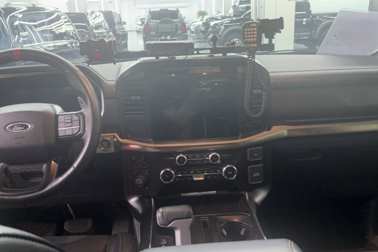 Used Ford F-150 Raptor 2023 3.5T Raptor Interior 3