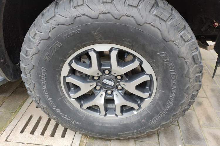 Used Ford F-150 Raptor 2023 3.5T Raptor Right Front Wheel Hub