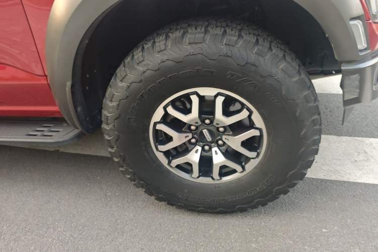 Used Ford F-150 Raptor 2023 3.5T Raptor Blaze Storm Special Edition Right Front Wheel Hub