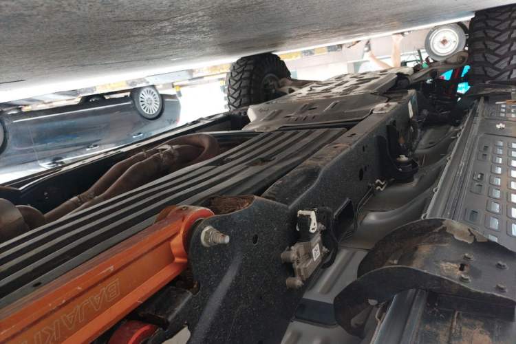 Used Ford F-150 Raptor 2023 3.5T Raptor Chassis Rear Left