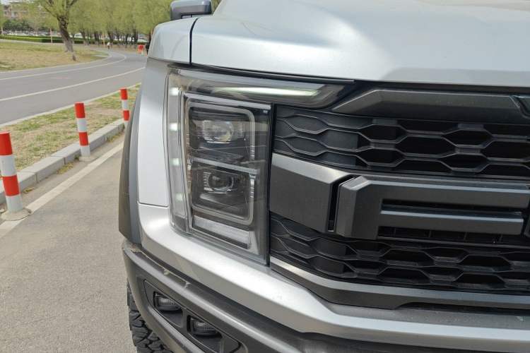 Used Ford F-150 Raptor 2023 3.5T Raptor Right Front Headlight