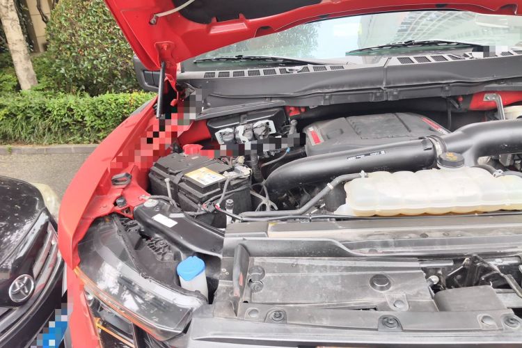 Used Ford F-150 Raptor 2023 3.5T Raptor Engine Bay Right