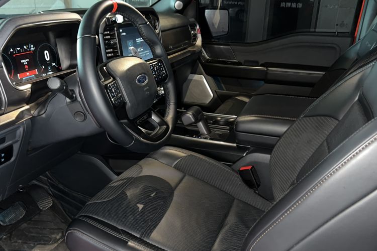 Used Ford F-150 Raptor 2023 3.5T Raptor Interior 1
