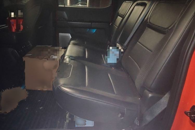 Used Ford F-150 Raptor 2023 3.5T Raptor Interior 4