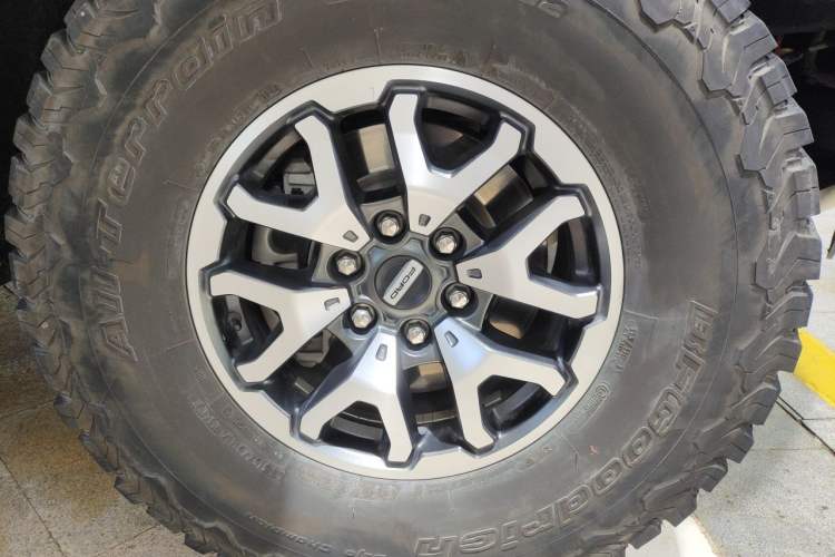 Used Ford F-150 Raptor 2023 3.5T Raptor Right Front Wheel Hub