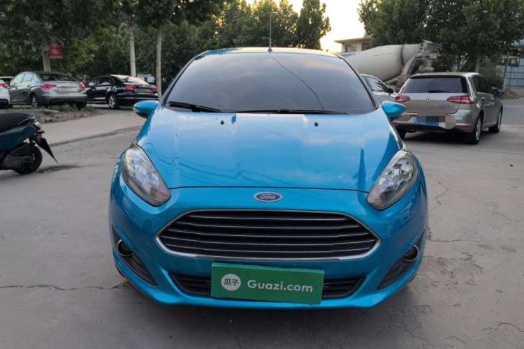 Used Ford Fiesta 2013 Hatchback 1.5L Automatic Fashion Edition Exterior 1