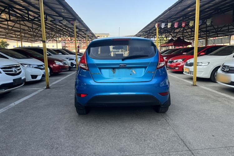 Used Ford Fiesta 2013 Hatchback 1.5L Automatic Fashion Edition Exterior 4